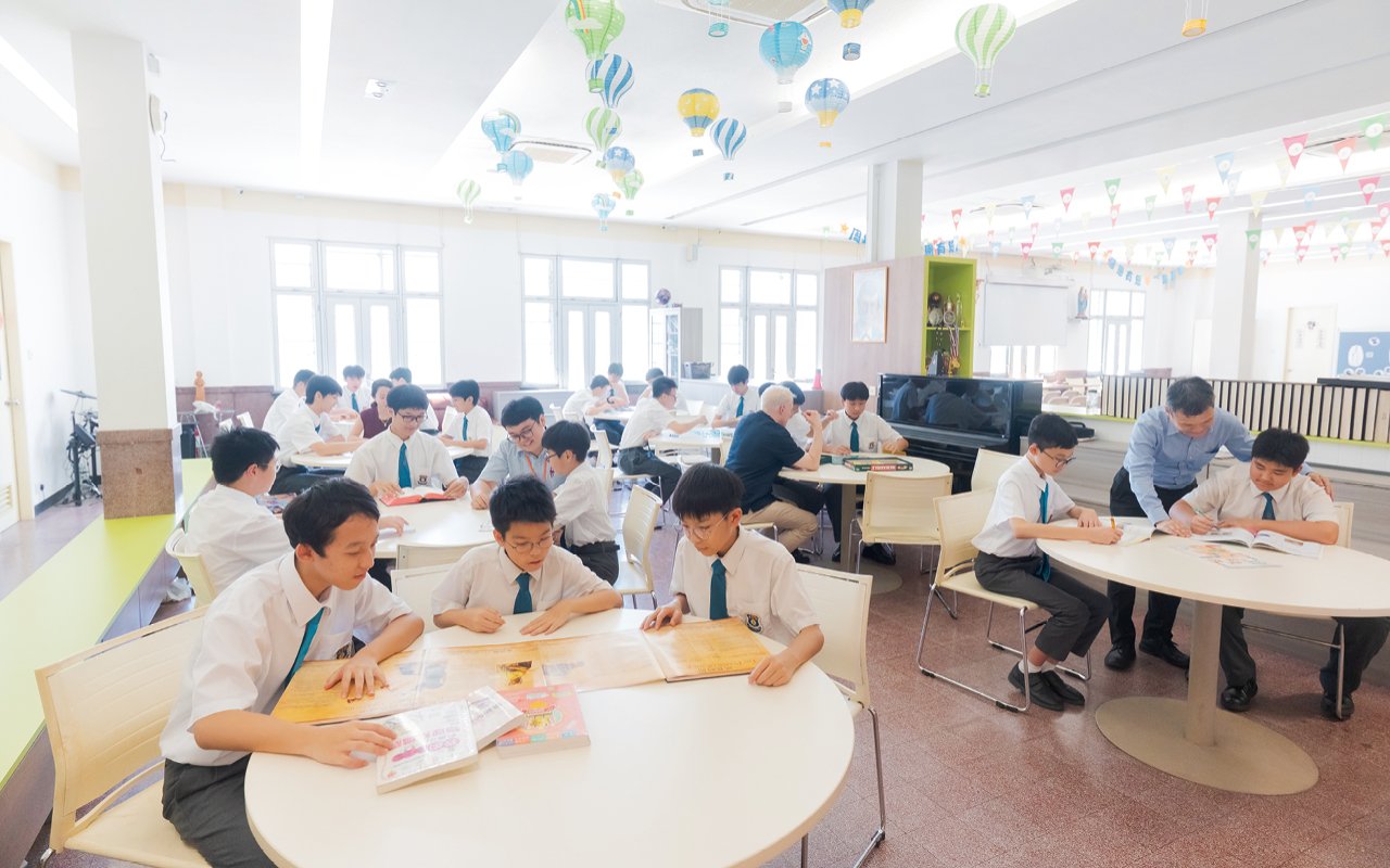 Aberdeen Technical School - Academics and moral character complement each other, and diverse opportunities shine.