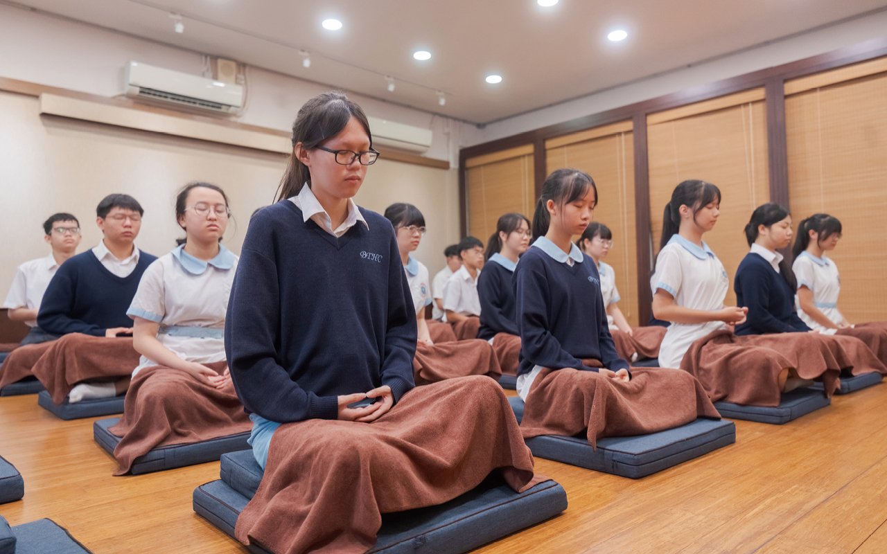 Principal Chiu Hong Ming attaches great importance to the cultivation of students’ moral character
