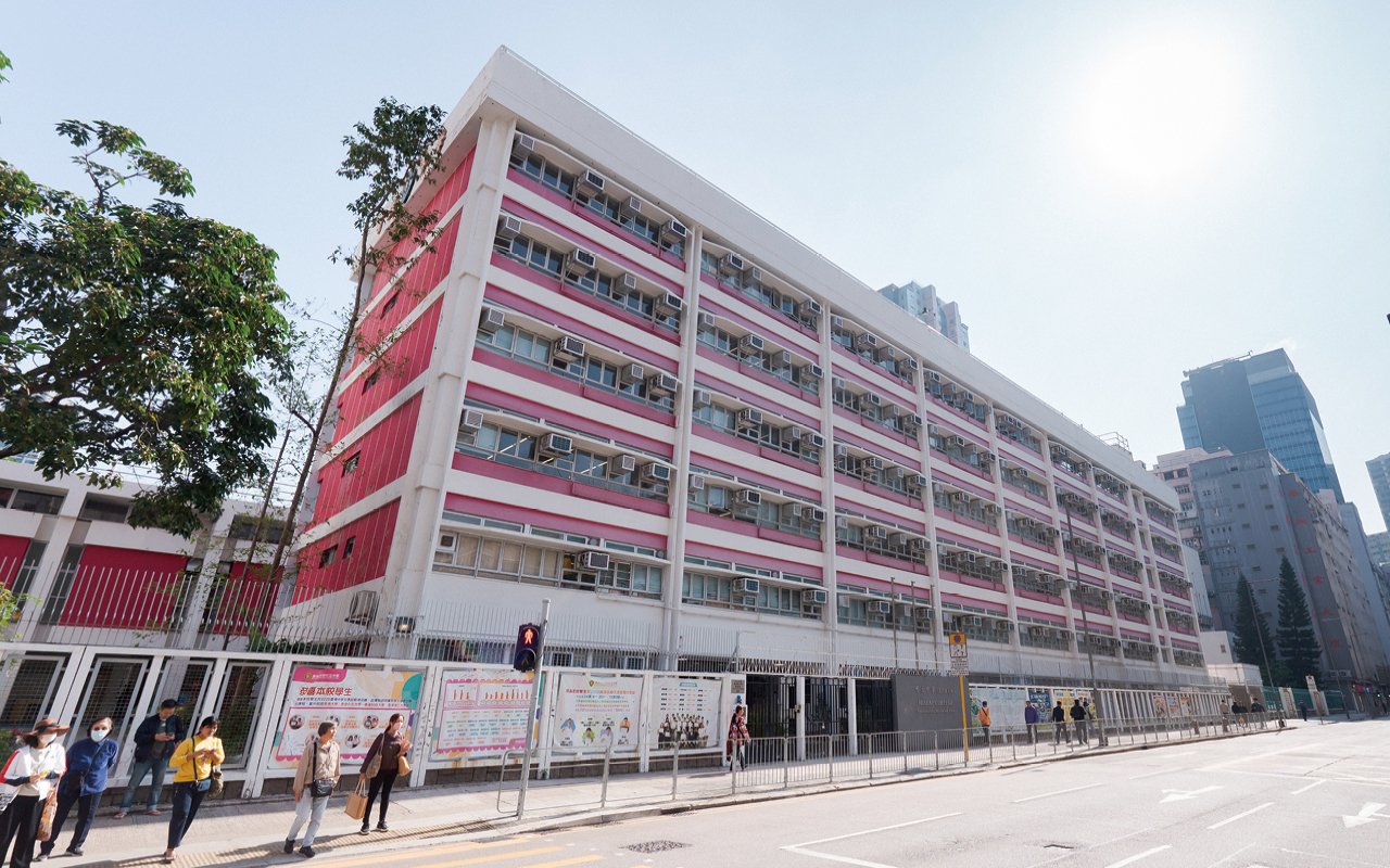 School building appearance