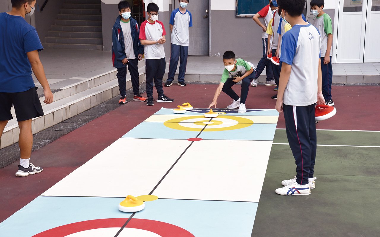 Students have achieved great results in academic sports competitions