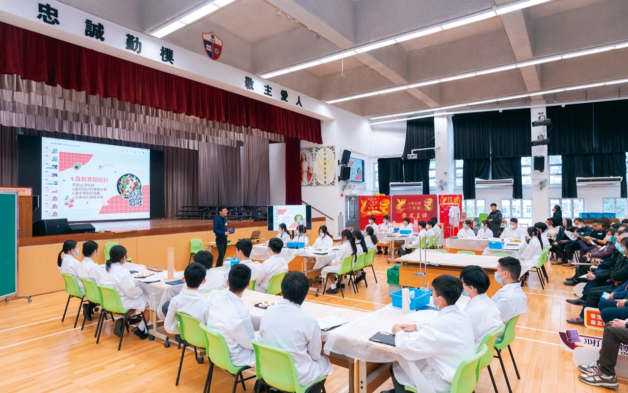 Establish a teaching exchange platform