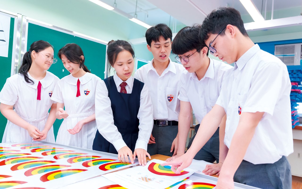 Inspire students’ leadership talents