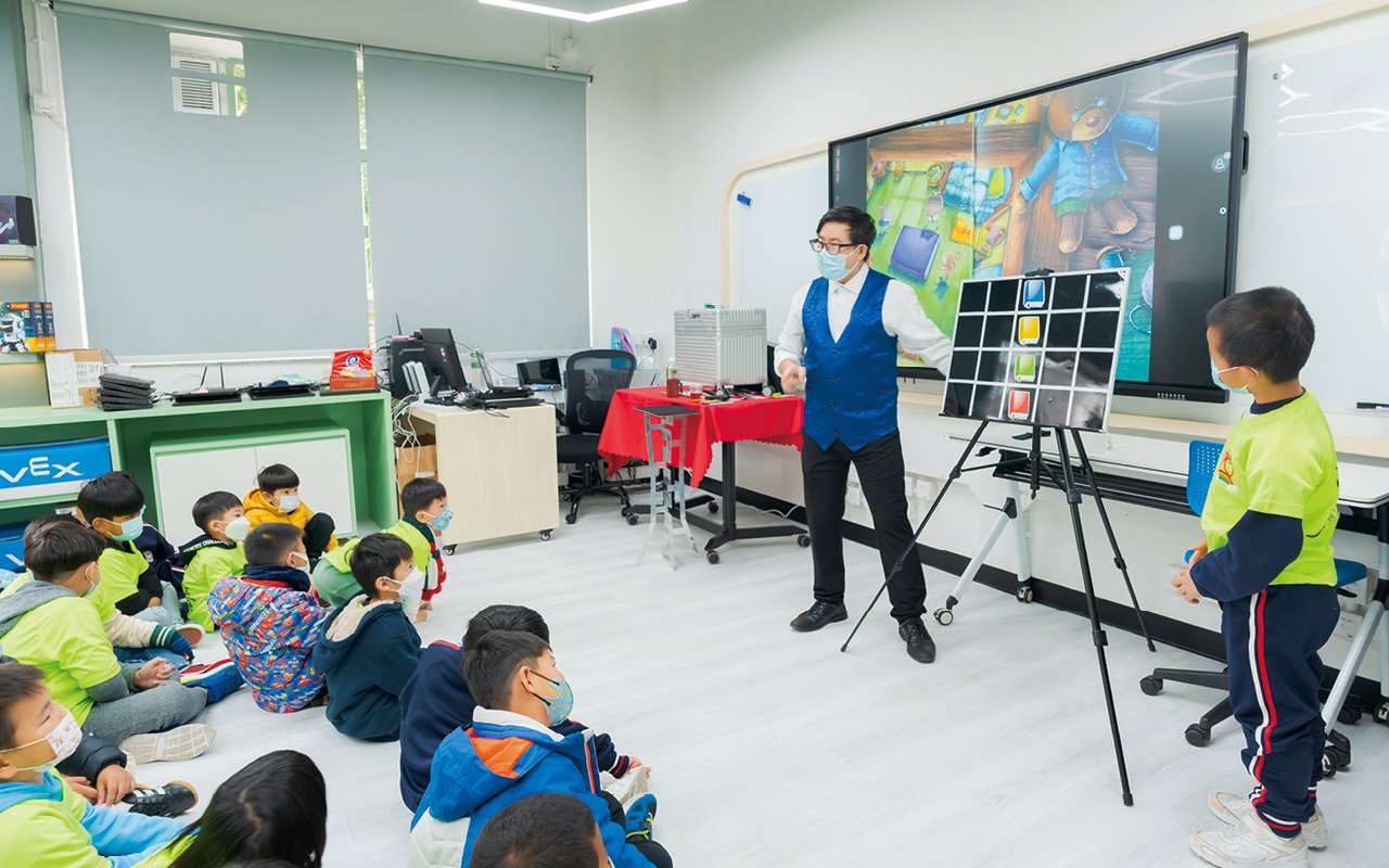 STEAM knowledge is perfectly integrated into the curriculum
