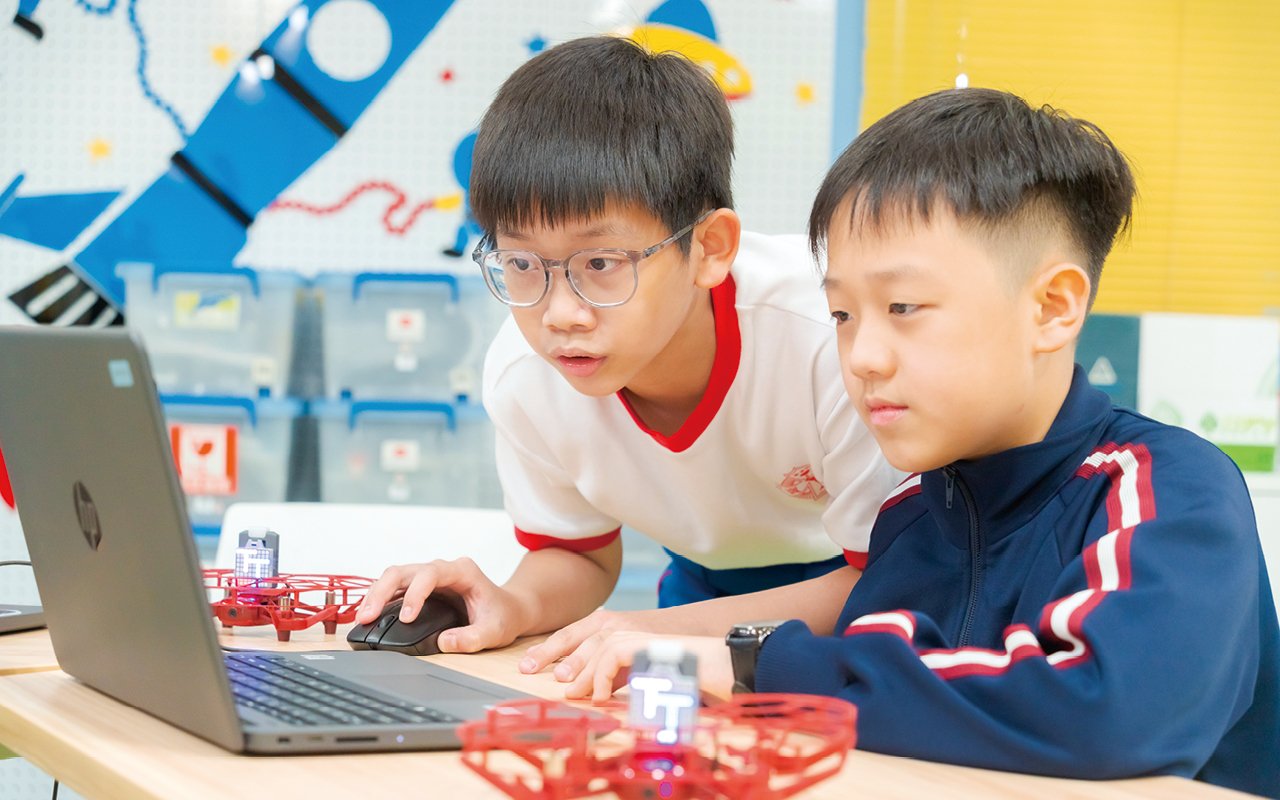 Through cross-disciplinary collaboration, concepts such as science and technology can be integrated into different disciplines