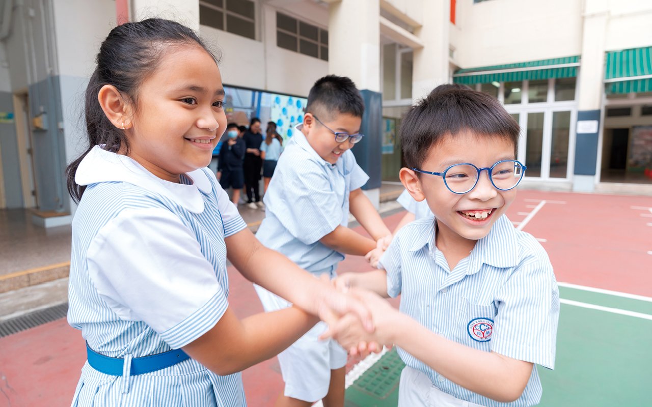 The school provides diversified activities to cultivate students' positive values