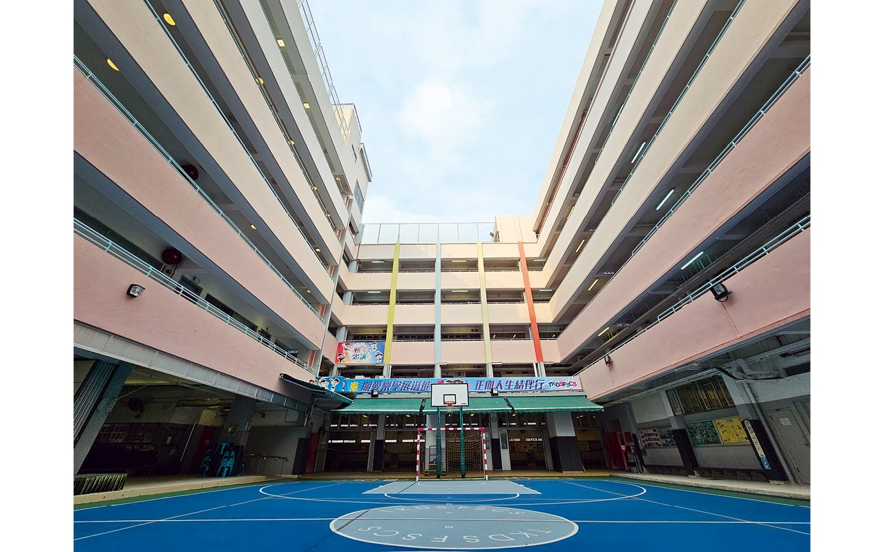 School building appearance