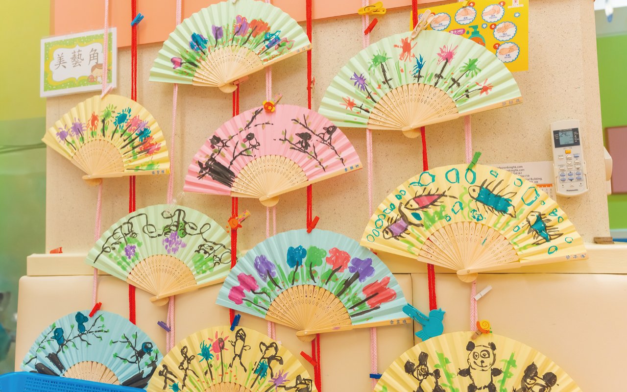 The school deepens students’ understanding of Chinese culture in a life-oriented way