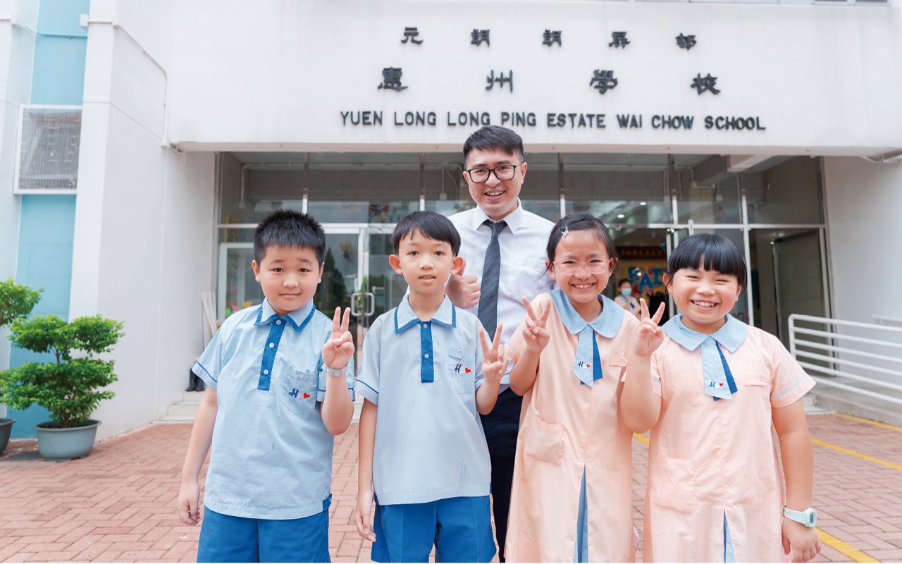 Interesting experiential learning to deepen students’ understanding and feelings about history