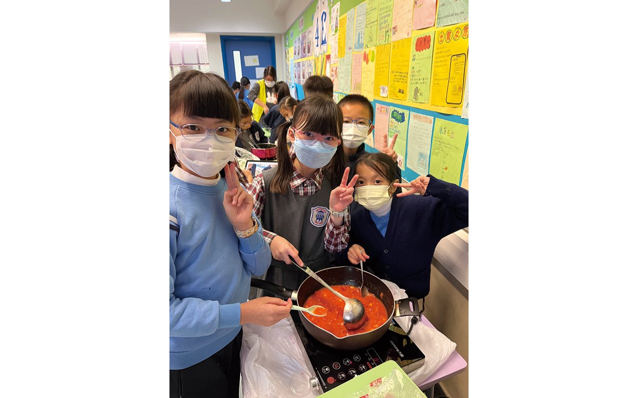 School combines nutrition and healthy eating education elements with study week