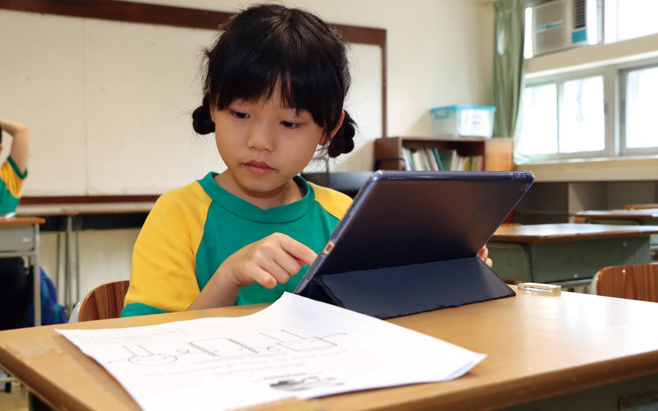 Pay attention to the development of students in biliteracy and trilingualism