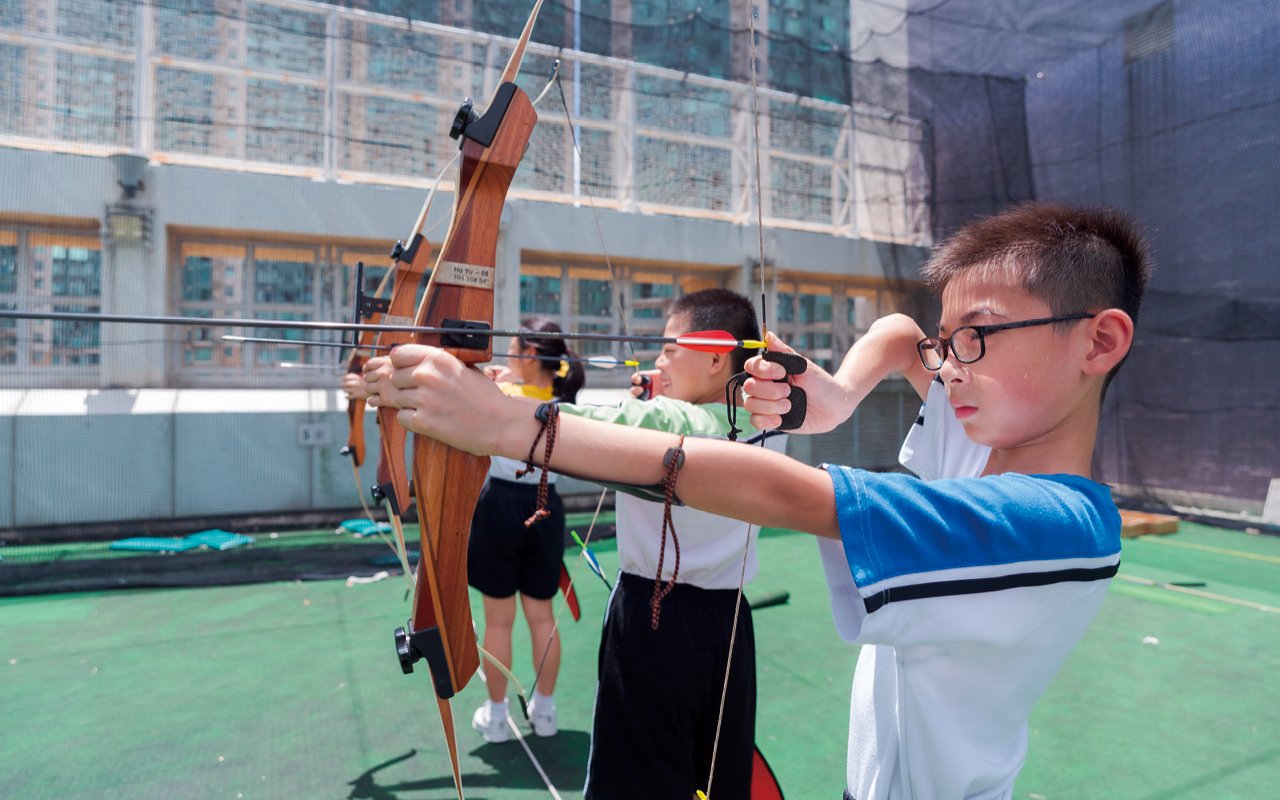 Provide students with a comprehensive and balanced education plan for twelve years