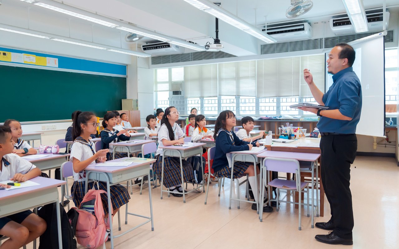 All subjects in the school can run through students at different learning stages