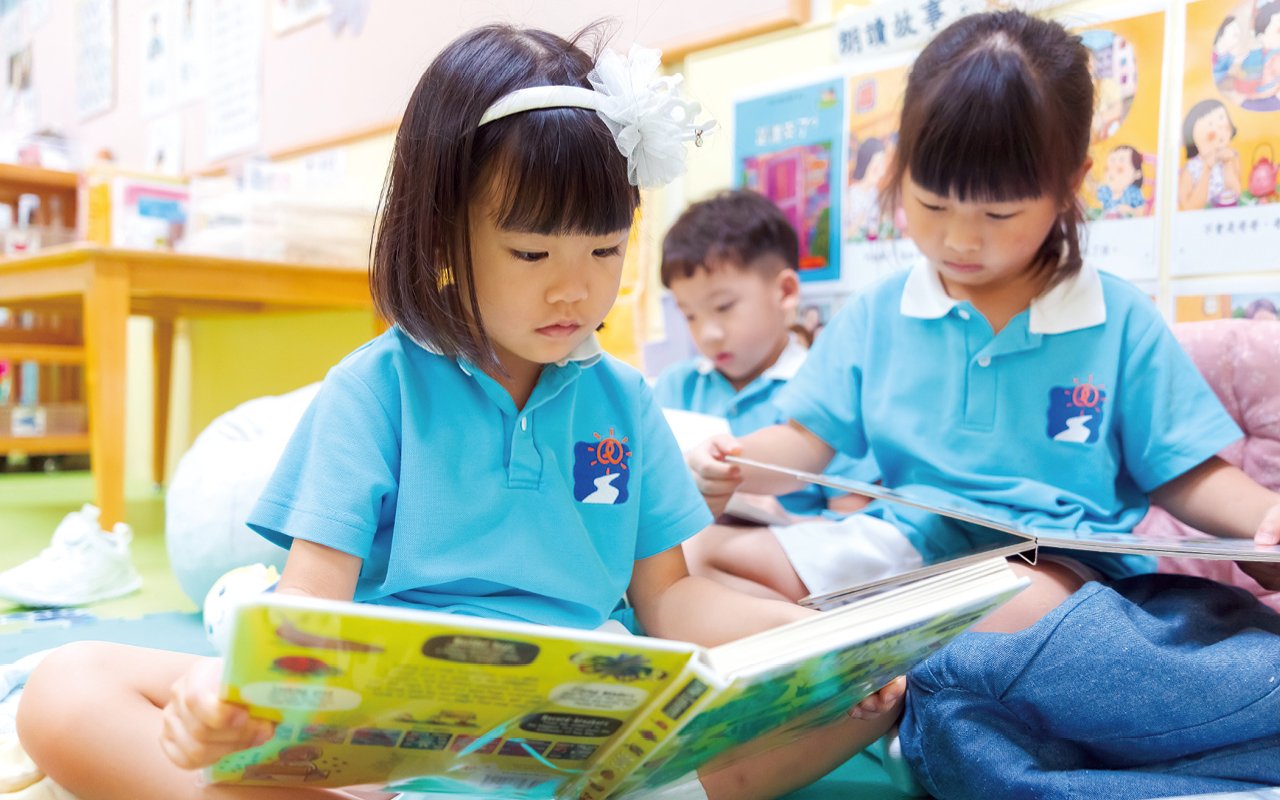 Create a strong reading atmosphere on campus