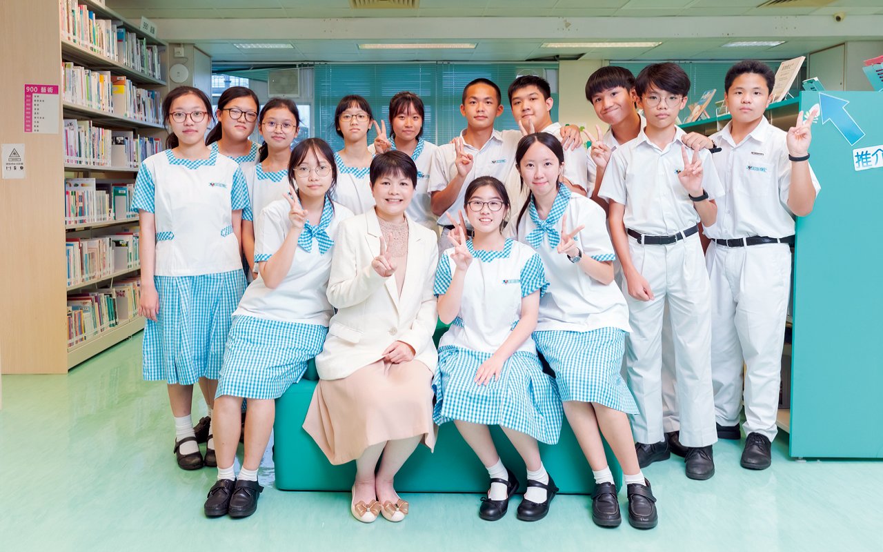 Uphold the spirit of the school motto "Cultivate yourself and be kind to others"