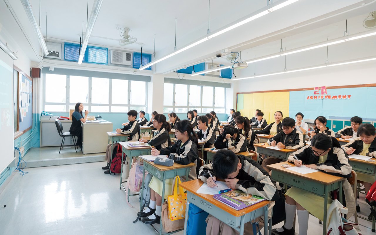 Pay attention to curriculum connection