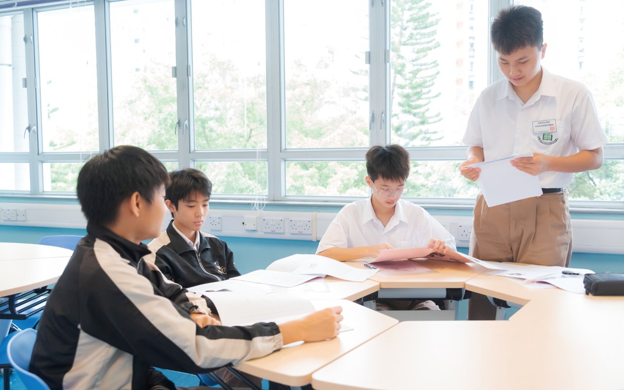 Strengthen support for English learning