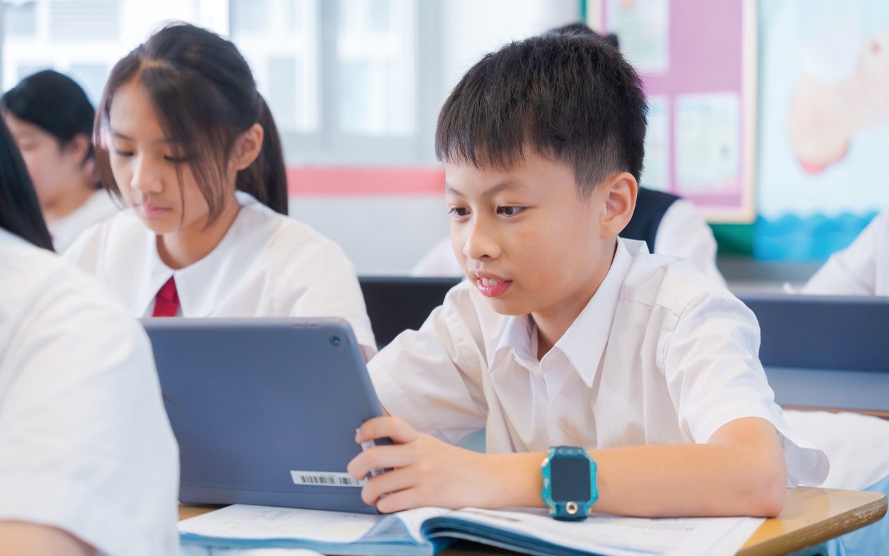 The school actively promotes activity-based teaching