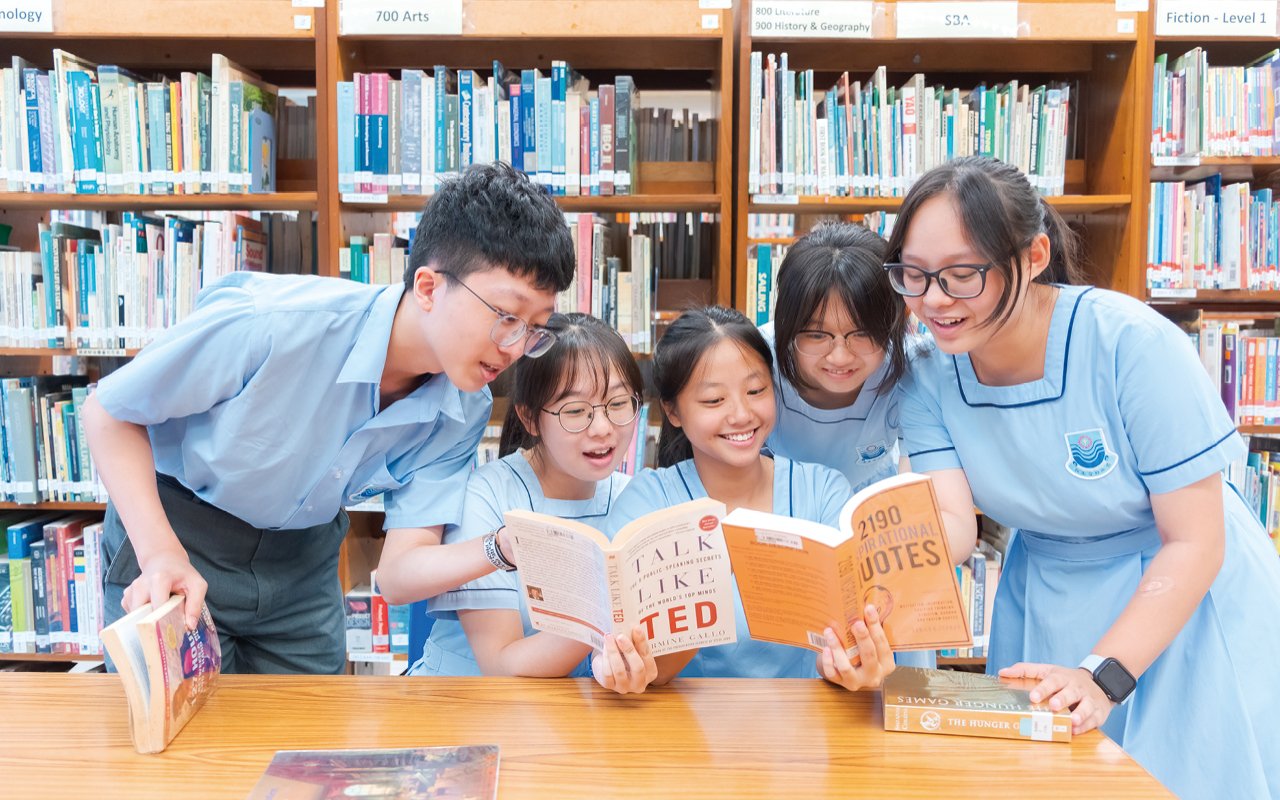 The school adopts flexible language teaching arrangements