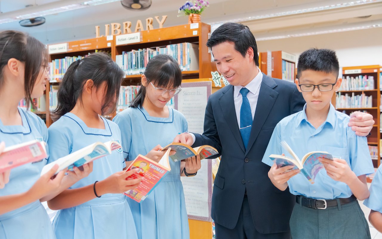 Schools are now introducing different e-learning resources