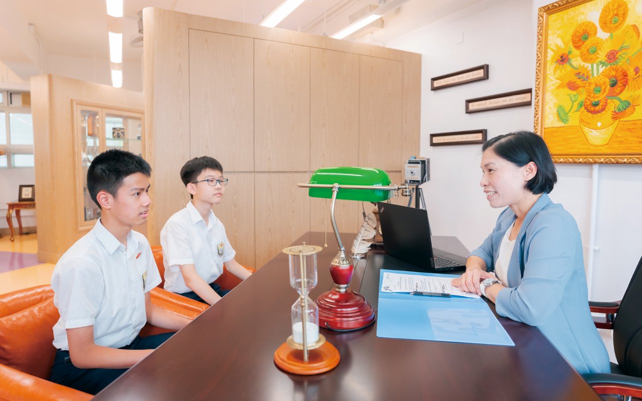 The school blends English teaching and career planning