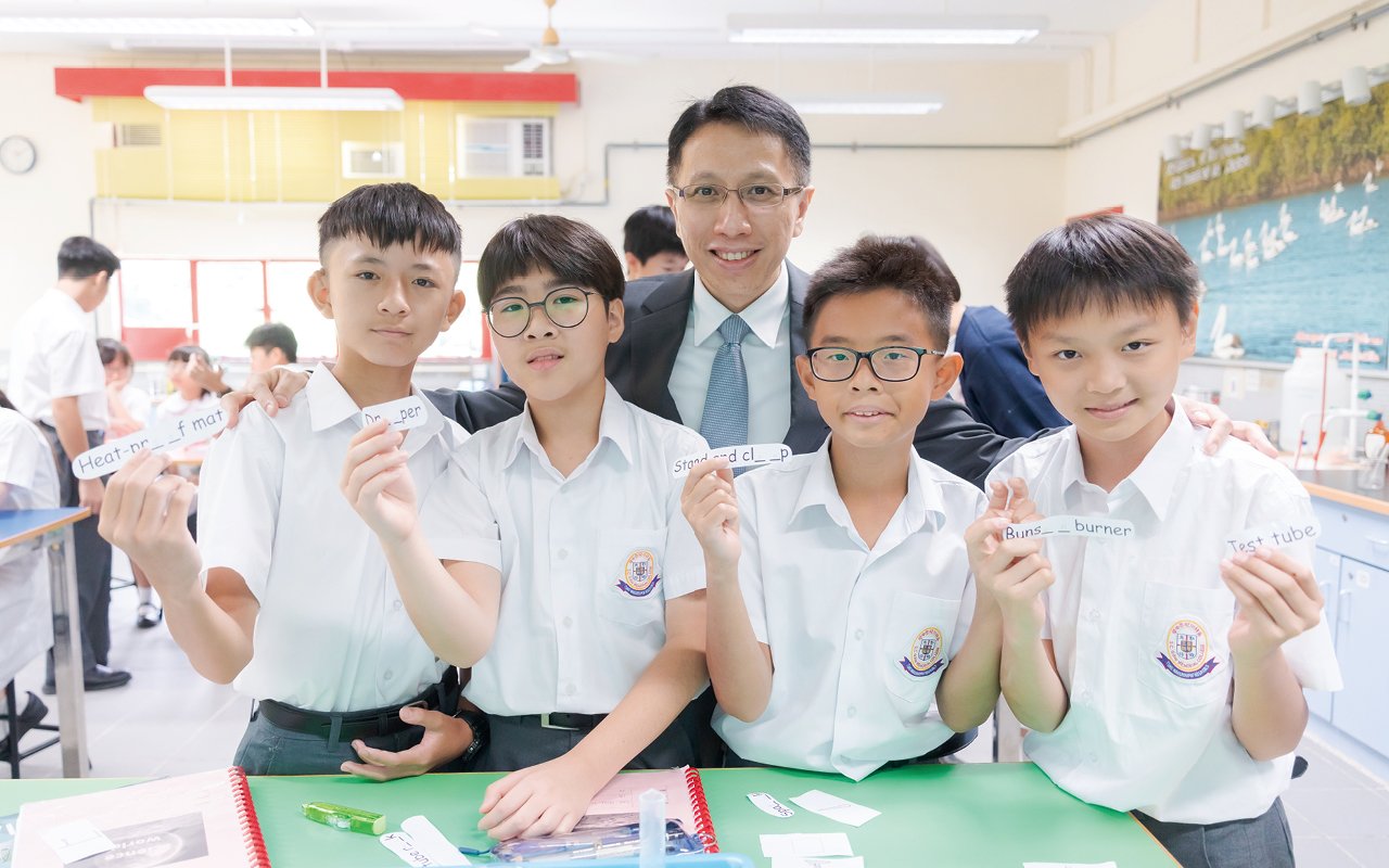 The school aims to promote the diverse development of students