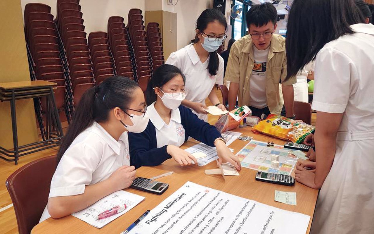 The school is committed to designing diversified teaching strategies