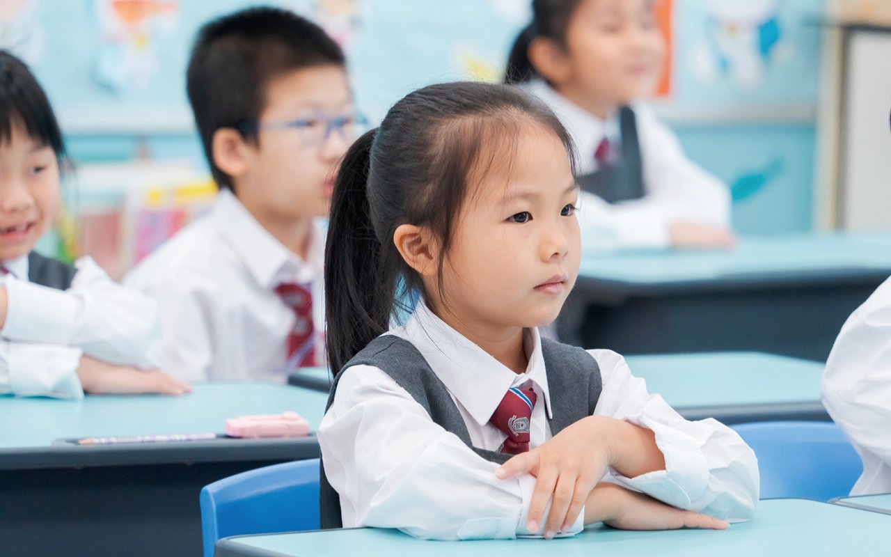 Schools flexibly adjust teaching strategies