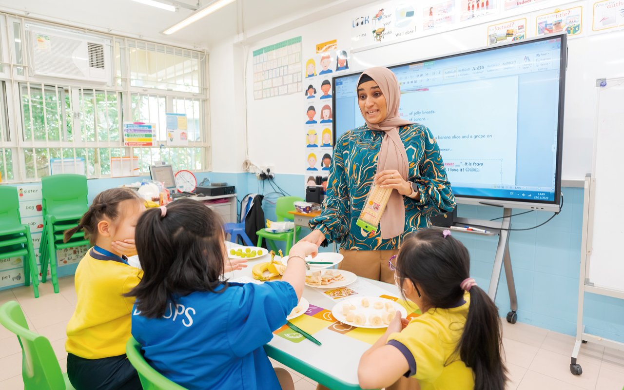 The "Learning and Playing" timetable is a major teaching feature of the school. Subject courses completed in the morning will be practiced in experiential activities in the afternoon to achieve enjoyable learning.