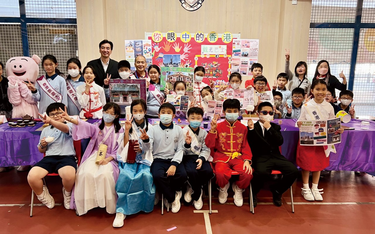 The school combines English learning with career planning, and has specially set up an activity called "Itinerary "Travel" to create your own", which organically combines English elements, key knowledge points of different subjects and career planning elements.