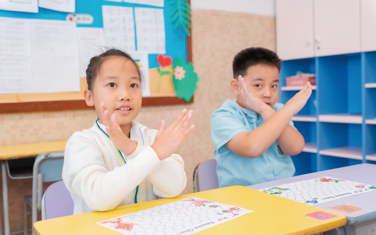 The teaching team cleverly designs school-based courses to attract students to actively learn and enhance their learning motivation.