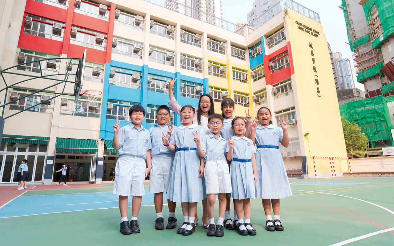 Let students be in a natural English learning environment