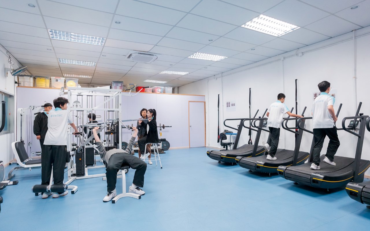 The school participates in the Quality Education Fund’s “Sports Data Revealing Elites” Program