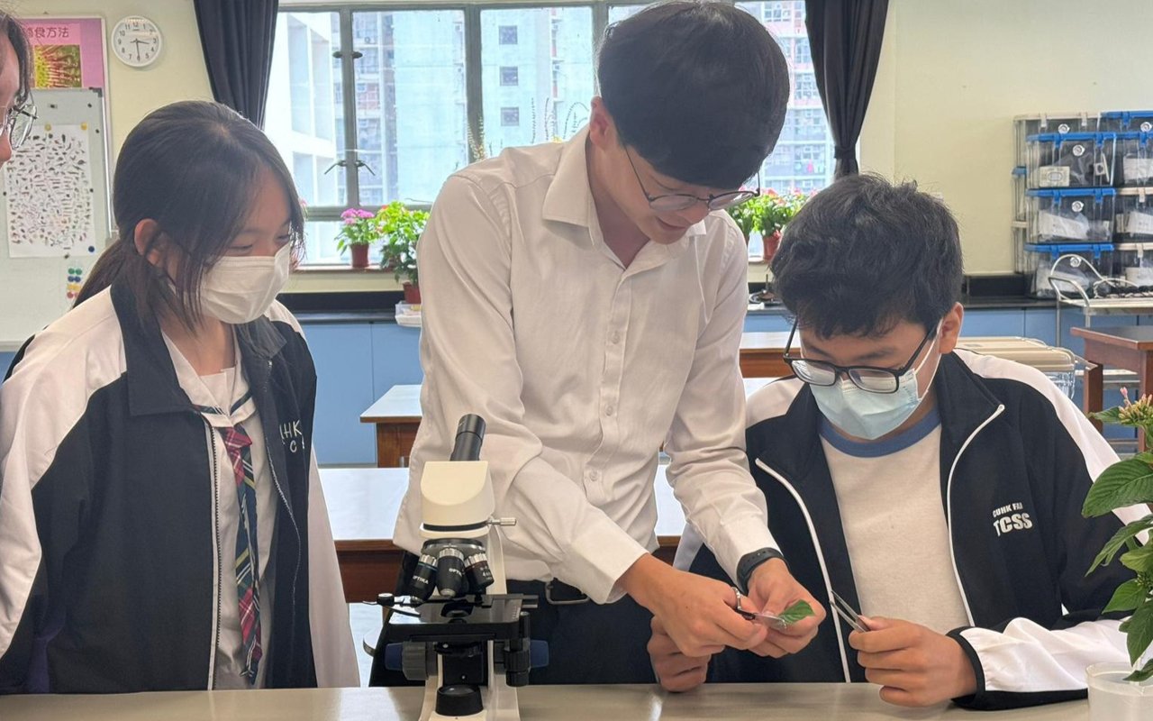 The school introduces innovative technologies and carries out interdisciplinary practice
