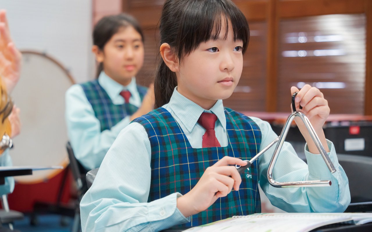 The school attaches great importance to the holistic development of students and provides diversified learning experiences