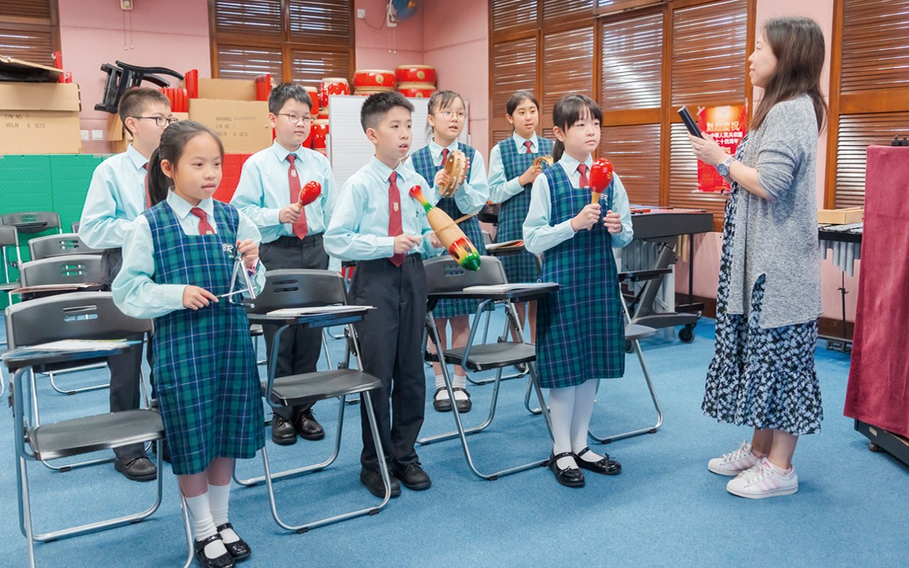 Promote the policy of "art for life" to help them develop their abilities