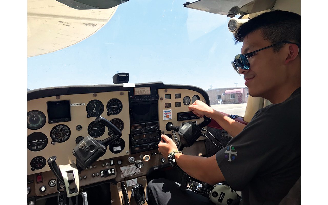 Lead students to participate in overseas study groups and learn to fly small aircraft