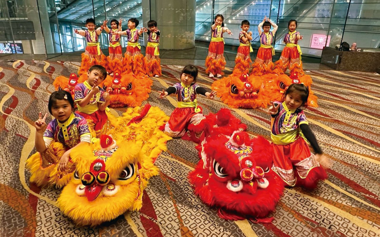 The school will also arrange for students to participate in dragon dance activities