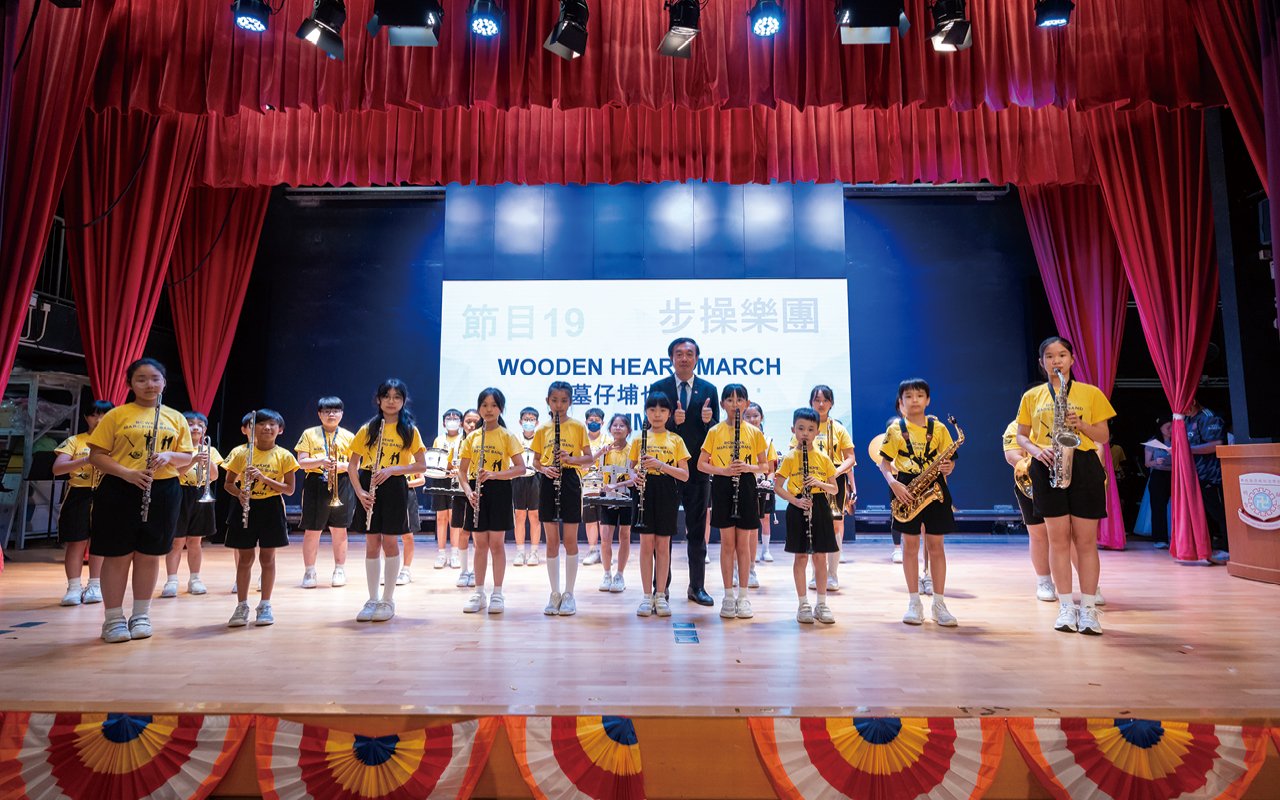 Buddhist Chan Wing Kan Memorial SchoolCommitted to cultivating the all-round development of students in academics, arts and sports