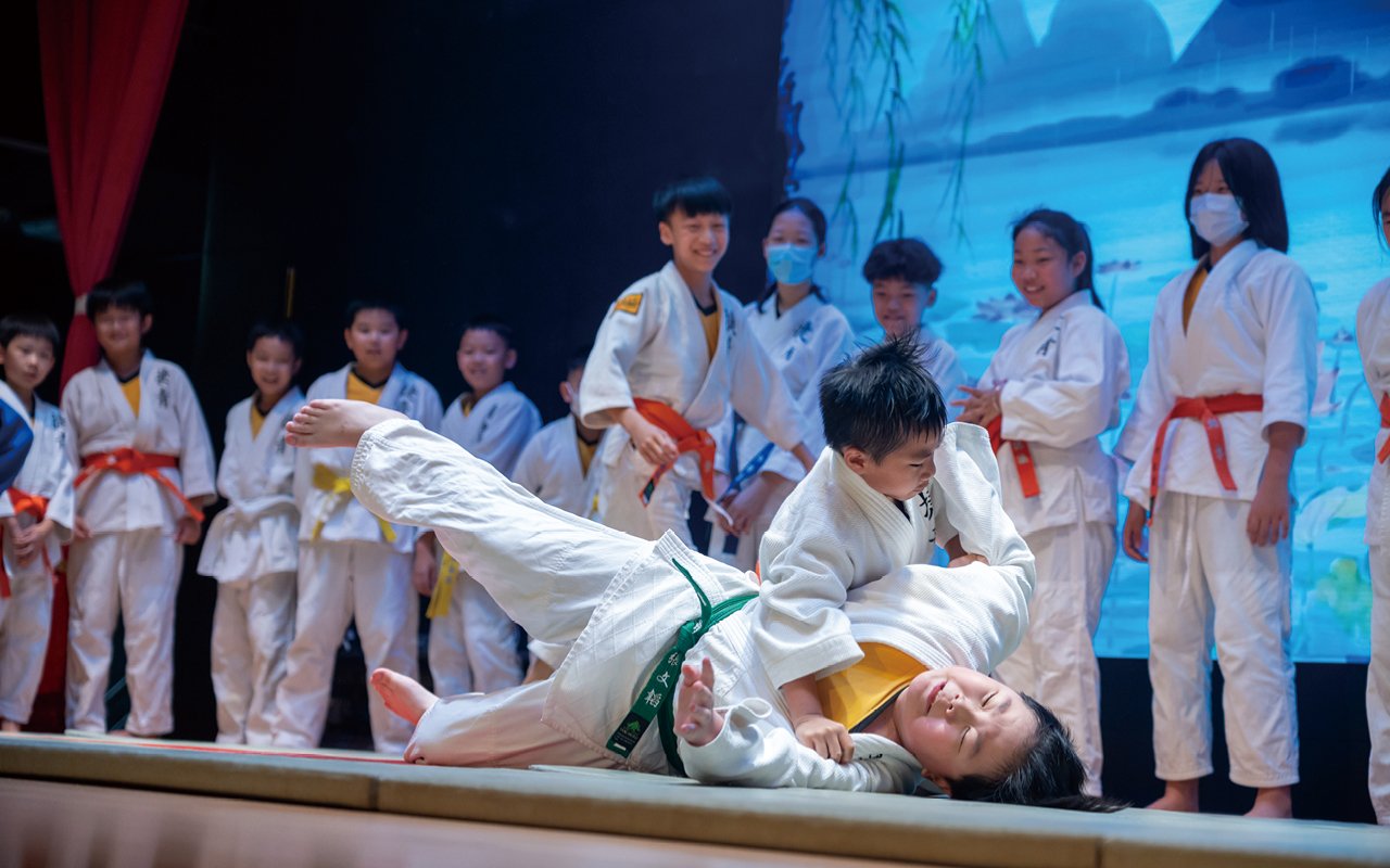 The school will also give them the opportunity to participate in off-campus competitions on weekdays.