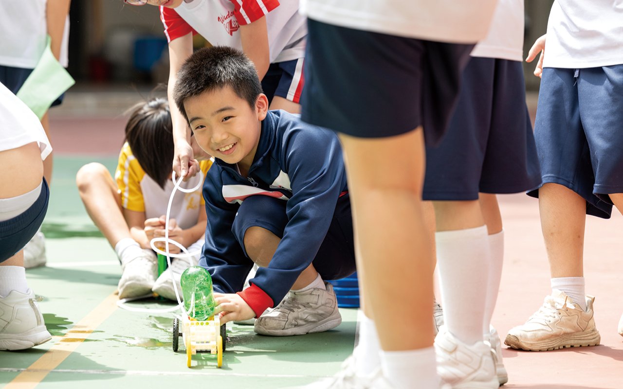 Let students understand the principles of rocket launch