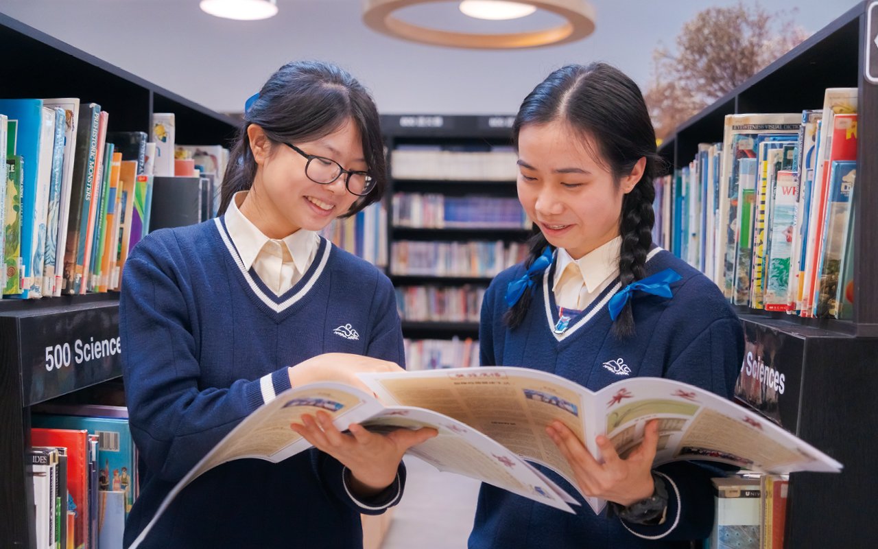 As a Catholic girls’ school, it provides rich education in Chinese and English contexts to best unleash girls’ language potential.
