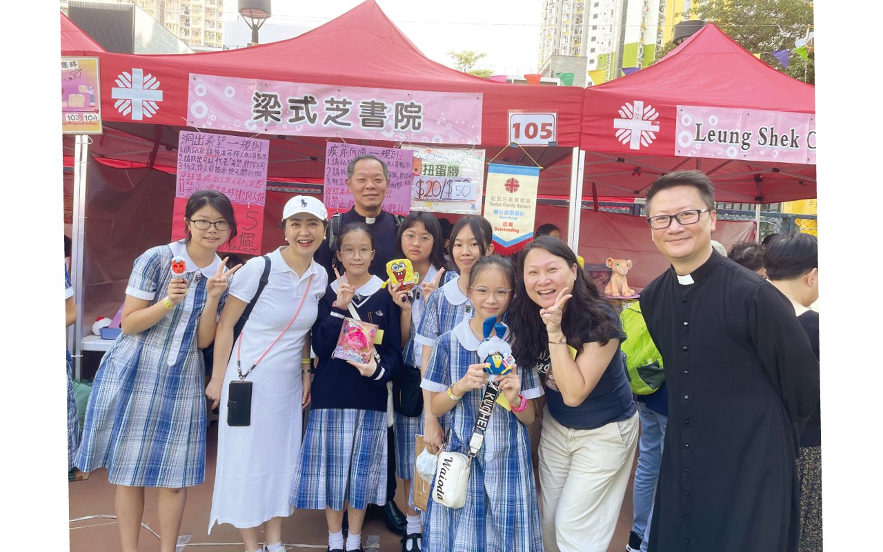 The annual Caritas Sale with the participation of the whole school