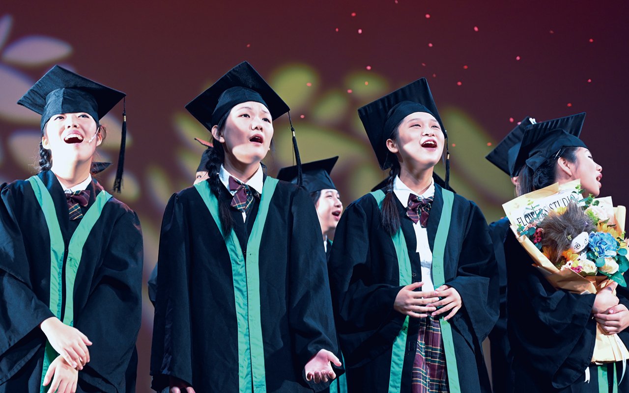 The school is well-known in academic musicals and had a public performance at the Y Auditorium of Chai Wan Youth Square earlier.