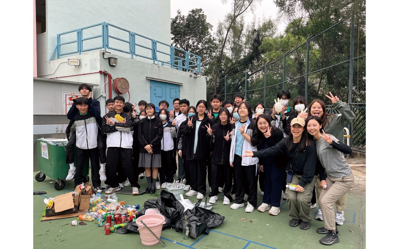Students develop a spirit of “responsibility” by helping to clean the campus and tidy classrooms