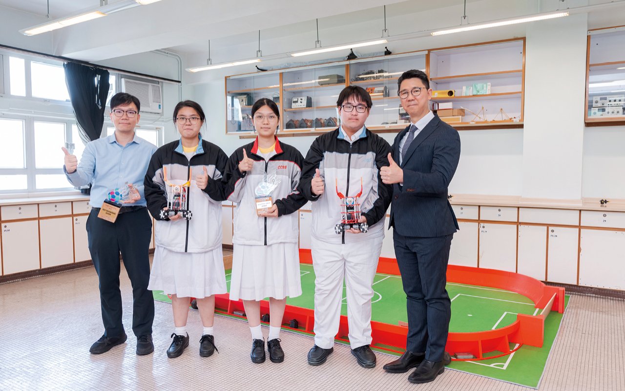 Cultivate students’ positive values through diversified classroom and experiential activities