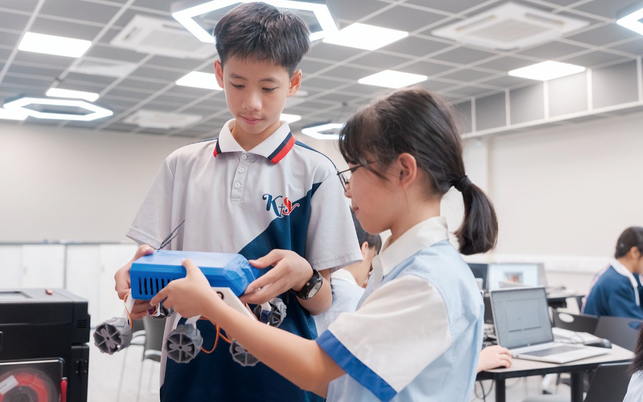Students also won multiple awards in off-campus GIS competitions