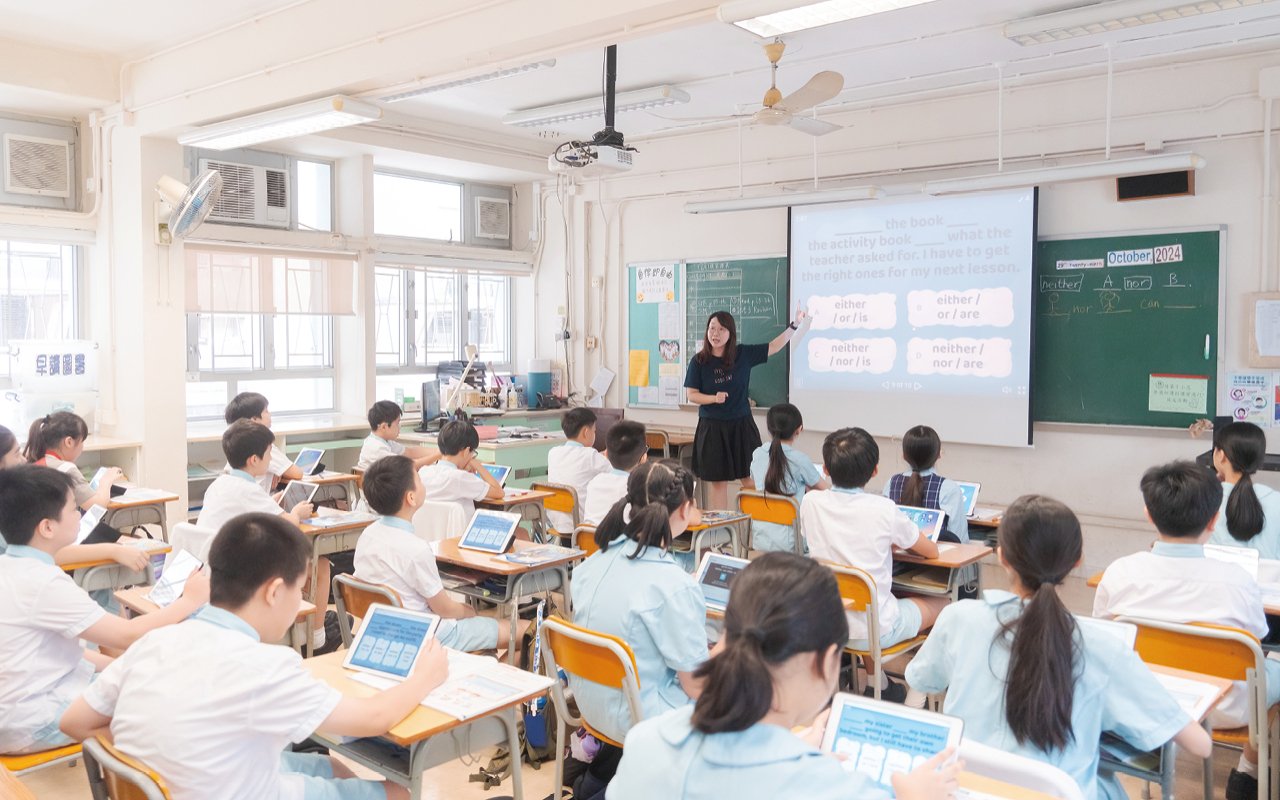 The school understands that parents may be worried about their children frequently using computers or being unfamiliar with programming, etc., so they will promote parent education
