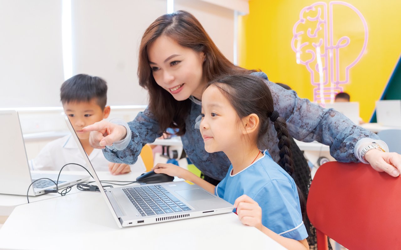 In order to help new students quickly integrate into primary school life, the school will hold a "Parent Meeting for Pre-Primary School Parents" in July