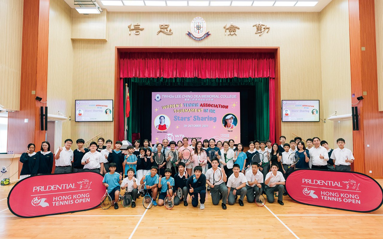 By creating an interactive learning environment, let them integrate English knowledge in a real language environment