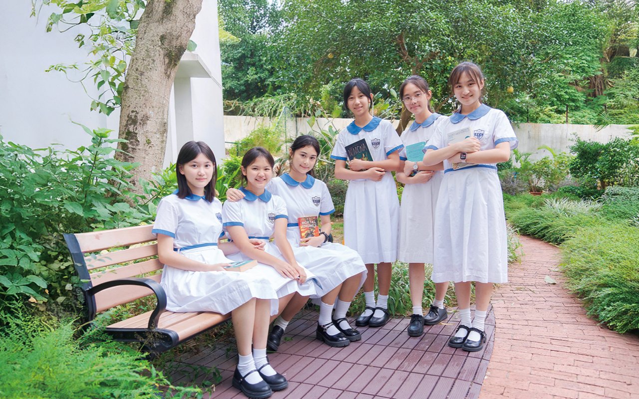 The school plans to launch an "English improvement plan" for junior high school students after the unified test
